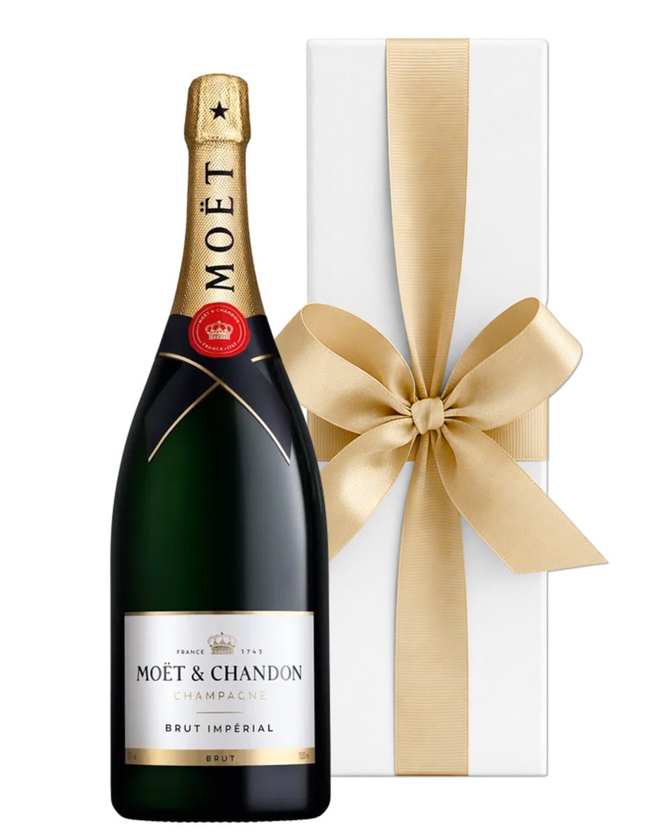 Moët & Chandon Brut Impérial Magnum in White Gift Box - CorporateGifts.London