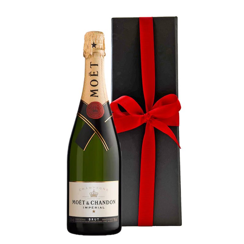 Moët & Chandon Brut Impérial Champagne with Maldon Sea Salt Chocolate in Black Gift Box - CorporateGifts.London