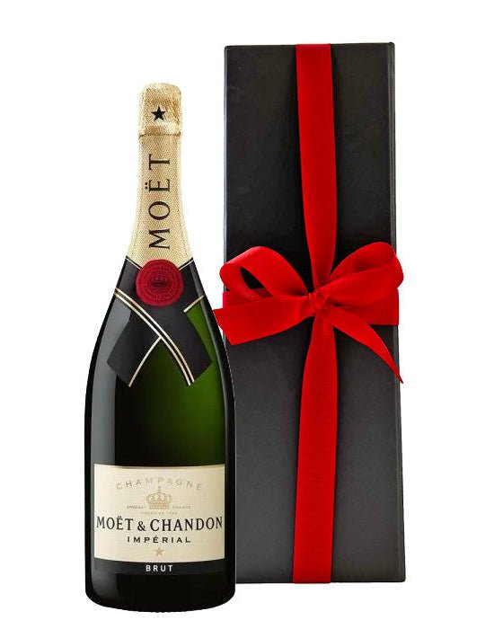 Moët & Chandon Brut Impérial Magnum in Black Gift Box - CorporateGifts.London